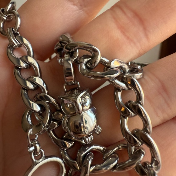 Fossil silver charm bracelet, horse charm, peace sign, hummingbird, lock and key - Picture 5 of 7